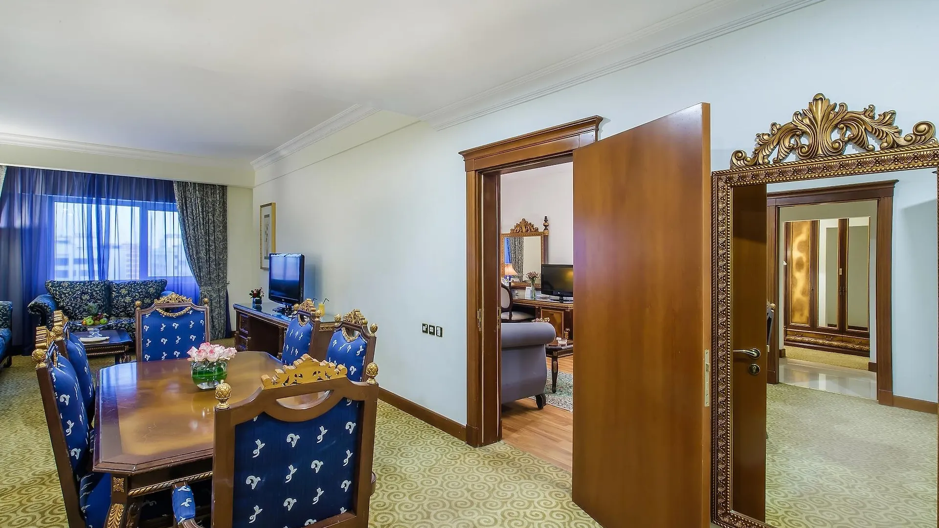 Grand Excelsior Hotel - Bur Dubai